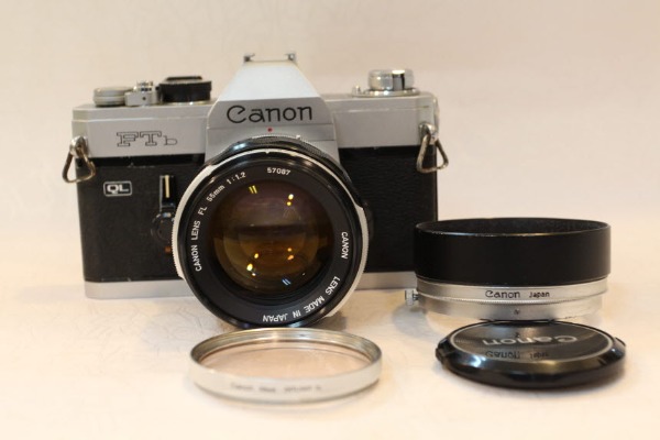 [중고] 캐논 (필카) FTb 55mm 1:1.2 캐논전용후드 캐논55mm 필터 랜즈앞캡 성능 이상없서면 카메라 깨끗합니다